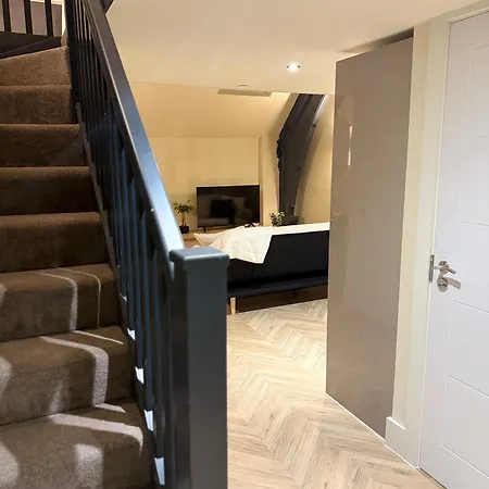 Cosy Mezzanine Apartment Leeds City Centre Exterior photo