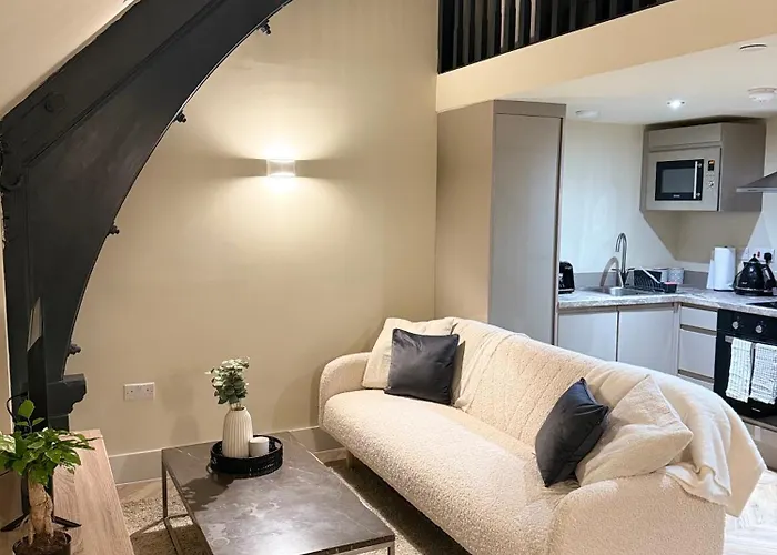 Cosy Mezzanine Apartment Leeds City Centre